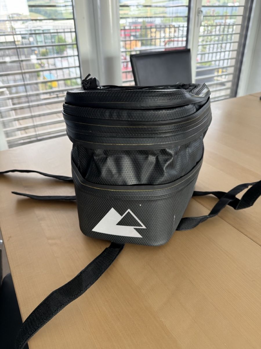 Touratech Topcase: Hecktasche EXTREME Edition by Touratech Waterproof – Gebraucht aus Baar von Jackmahony 4
