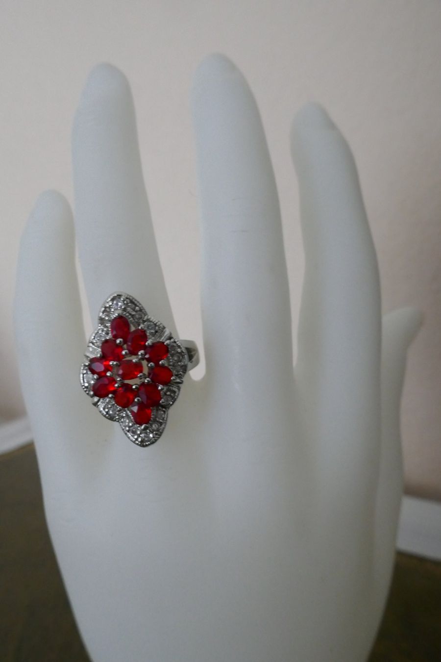 Ringe: Rhodinierter Ring – Gebraucht aus Muttenz von einfach-schoen