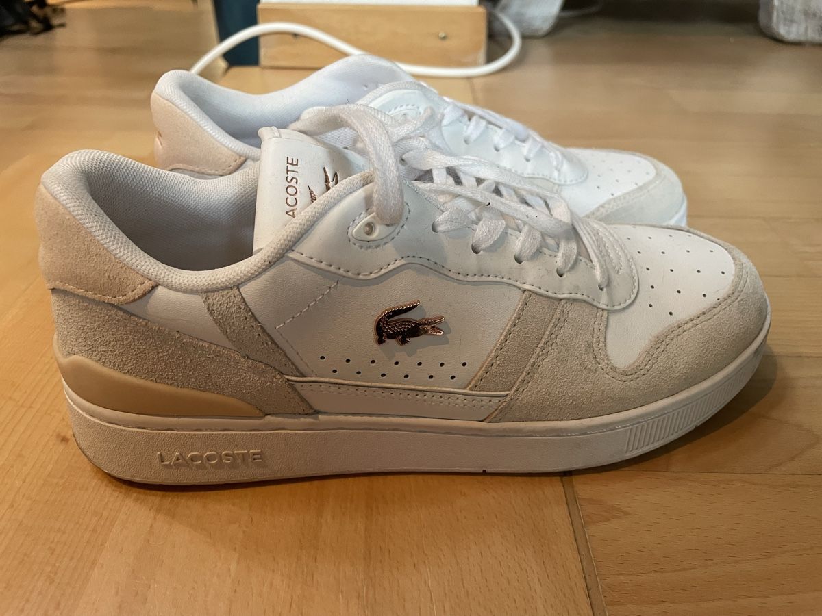 Lacoste Chaussures femmes: Lacoste Sneaker weiss – D'occasion à Winterthur par Xavira 1