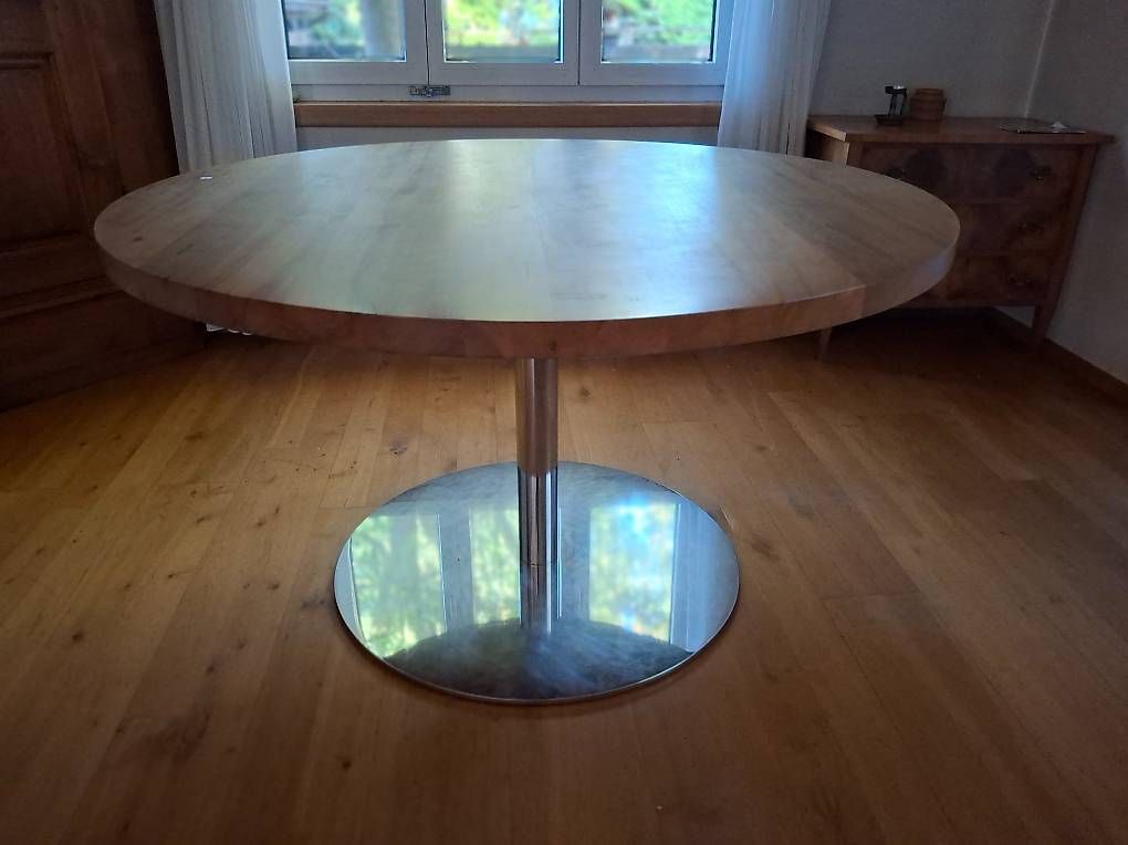 Tischset: Wohnzimmertisch mit Stuhlset – Gebraucht aus Bözberg von vorsommer 2