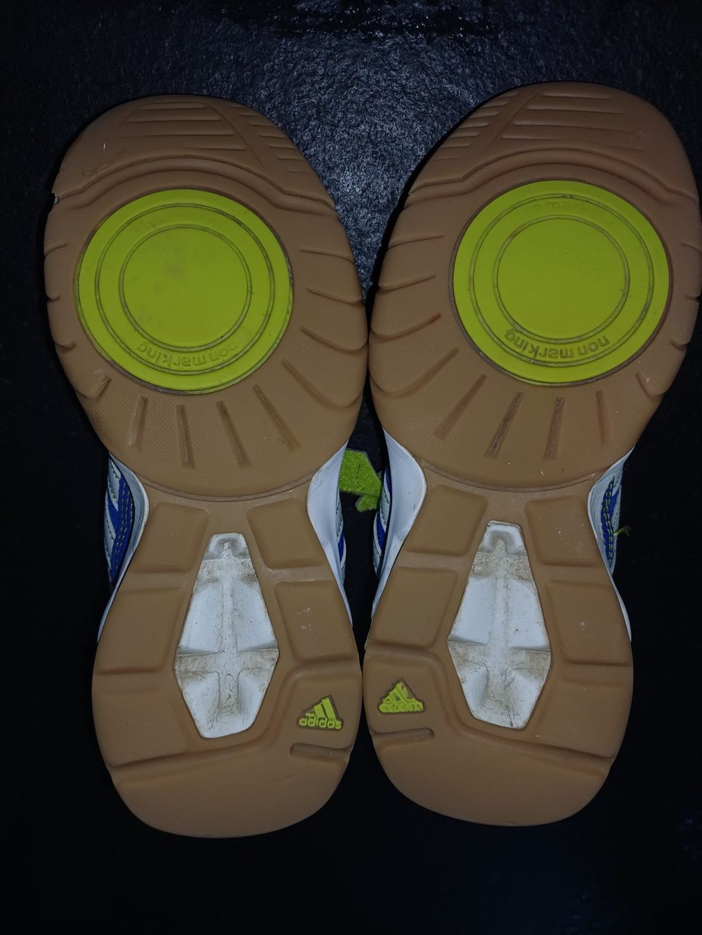 Adidas Scarpe per ragazzi: Adidas Turnschuhe Gr. 34 – Usato da Dietwil venduto da dari2008 1