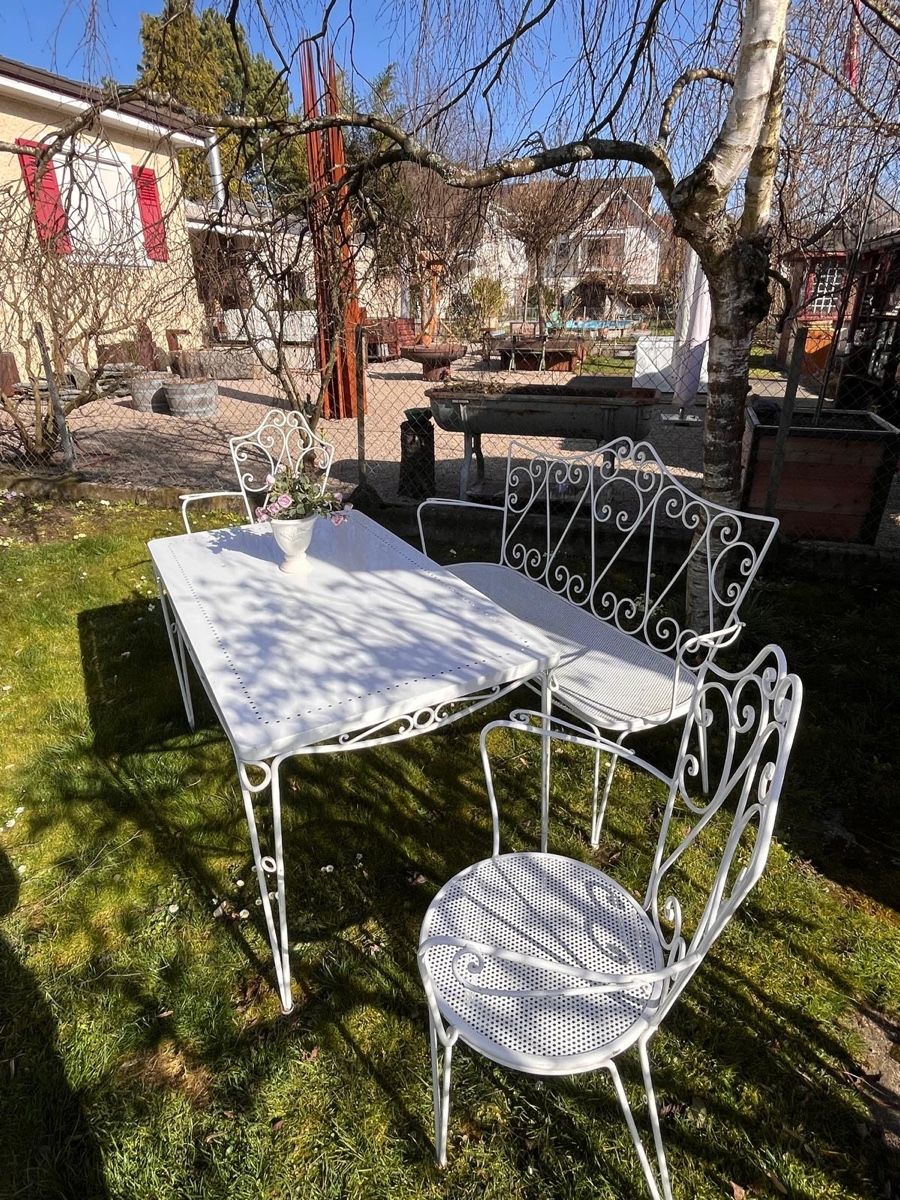 Set de table et chaises: Sitzgarnitur – Neuf (Voir description) à Münchenstein par cab_52n2 2