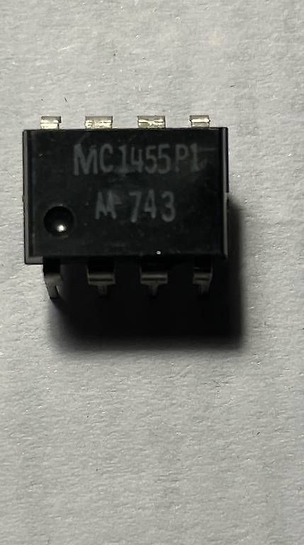 Componenti elettronici: MC1455 AC/DC offline PWM switchHalbleiter  – Usato da Schaffhausen venduto da MCaj