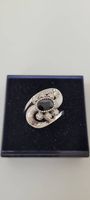 Ring in Weissgold 750/000 mit Saphir Grösse 56