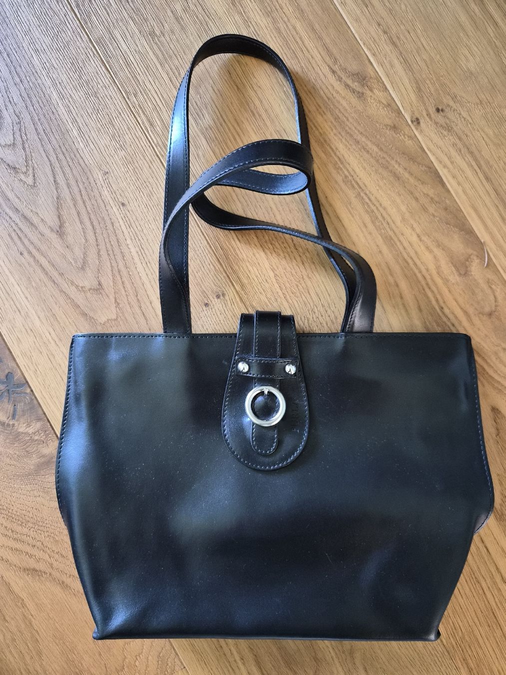 Furla Borse da donna: Schwarze Furla Ledertasche  – Usato da Schwarzenberg LU venduto da LadySecondhand