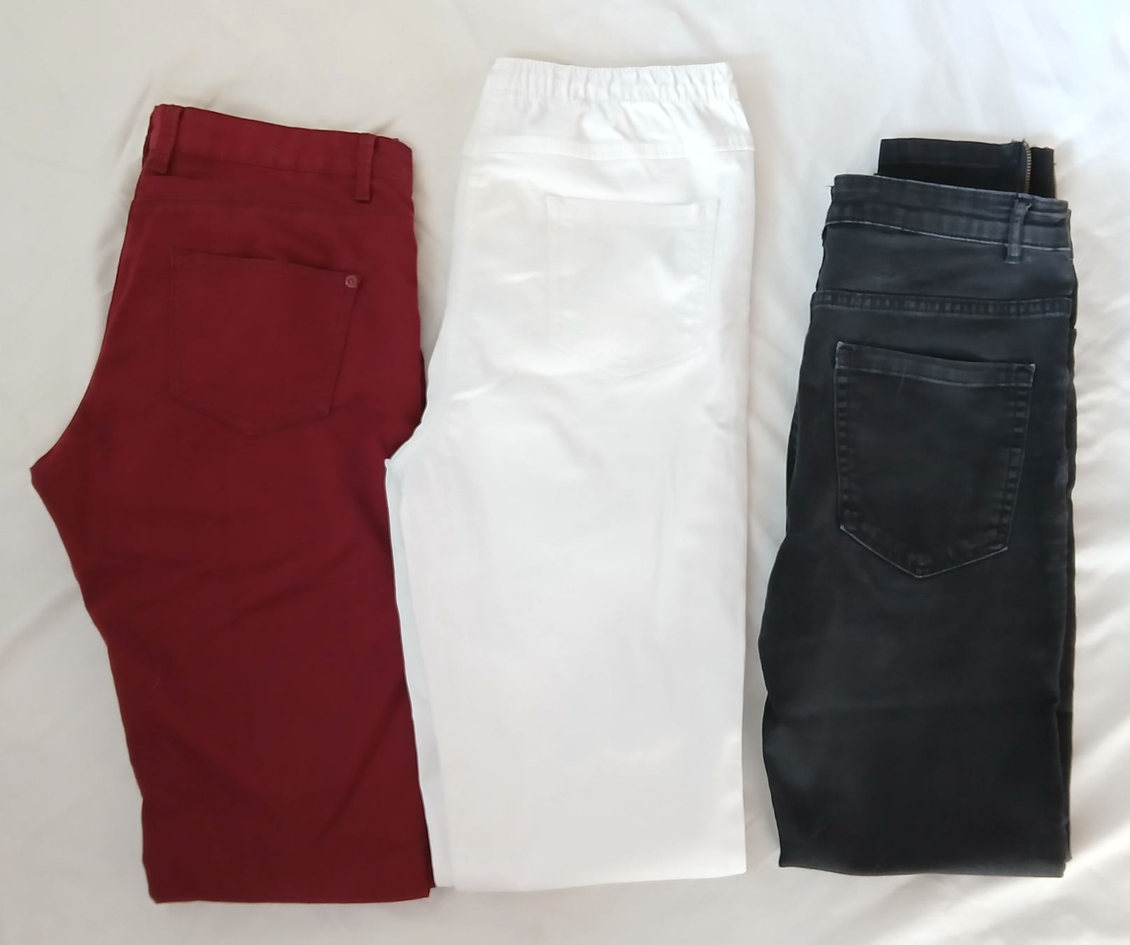 Pantaloni: Lot de 9 pantalons Taille 40 – Usato da Tramelan venduto da Belleza82 1