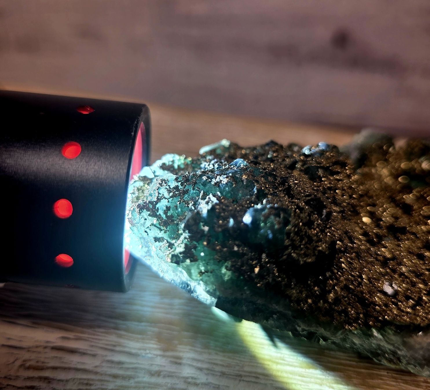 Minerali & Pietre curative: Fluorit mit Pyrit Rohstück 297g – Nuovo e nell'imballaggio originale da Matzingen venduto da Shay_Crystalz 3