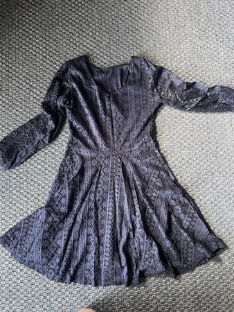 Dunkelblaues Spitzenkleid ca. Grösse S