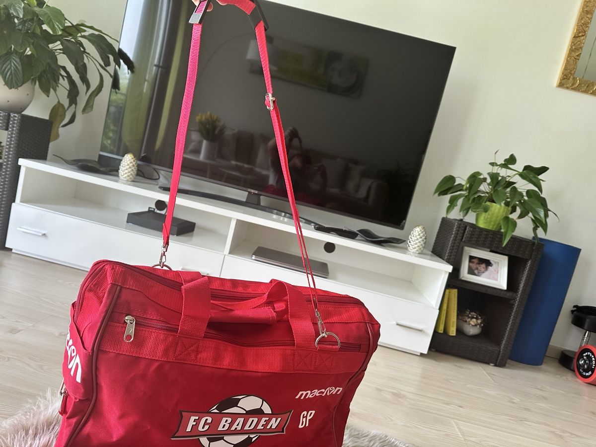 Borse & Zaini: Fussball rucksack – Nuovo (secondo la descrizione) da Dättwil AG venduto da pis_2sbp 5