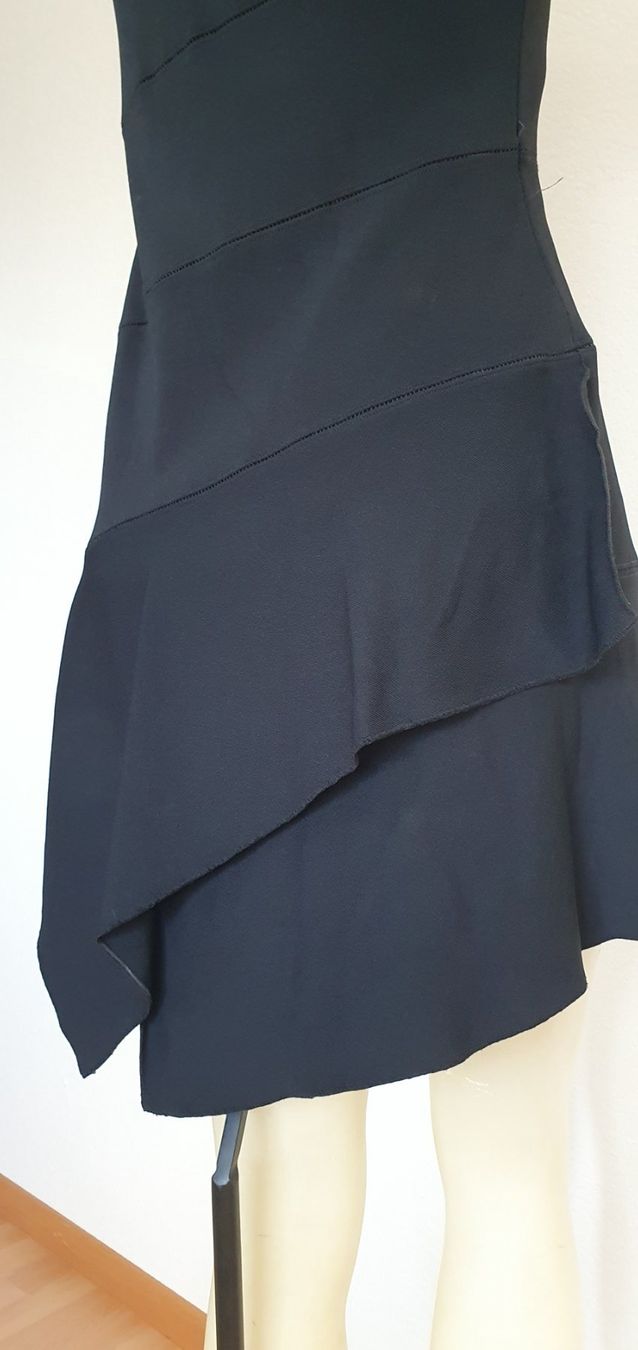 Alaia Vestiti: ALIA Kleine Schwarze gr 42(38-40) – Usato da Niederbipp venduto da fashionfuchs 6