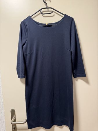 Elegantes VILLAClothes Kleid Grösse XS