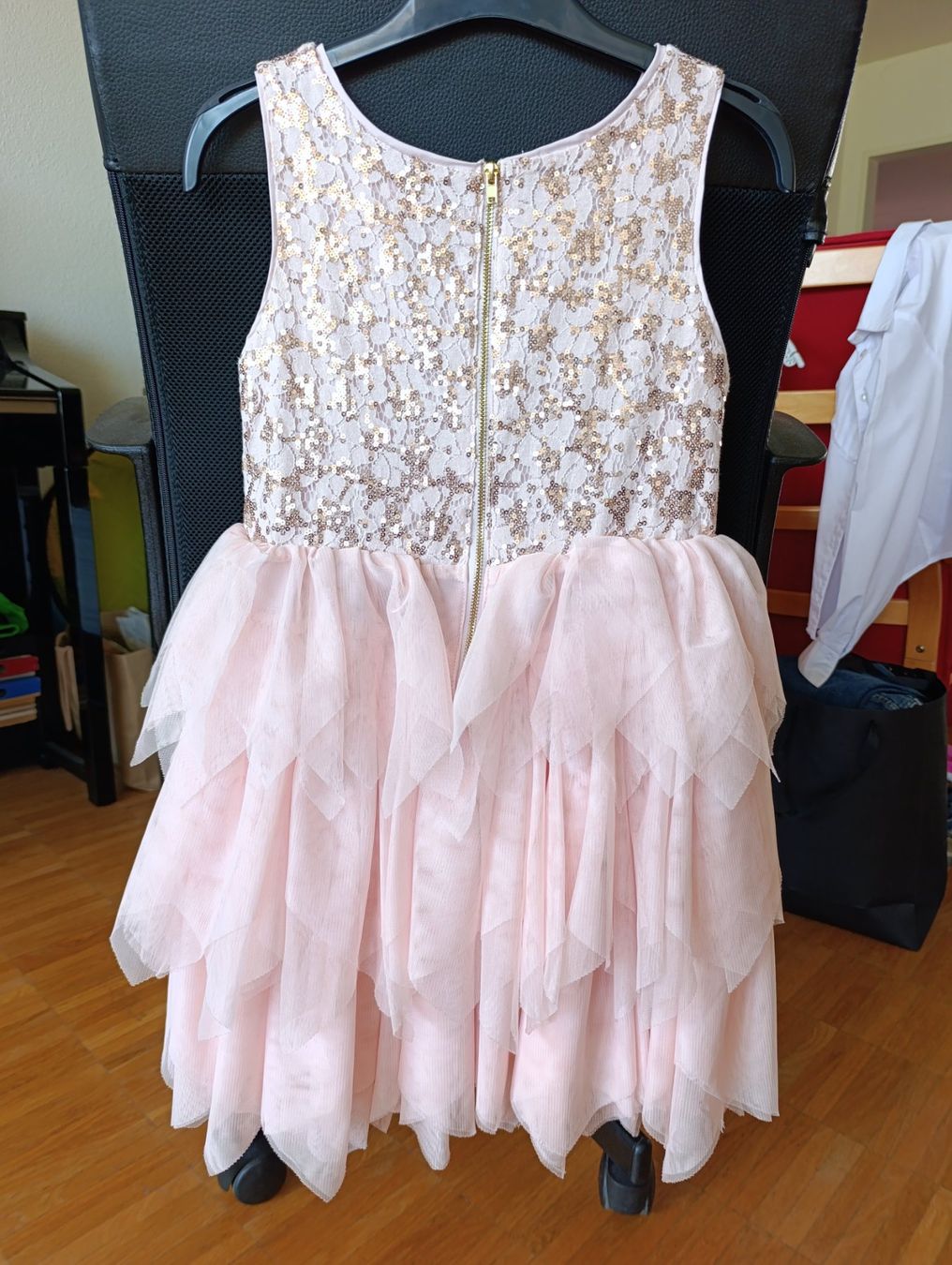 H&M Vestiti & Gonne: Mädchen Festliche Kleid, Gr. 134 – Usato da Zürich venduto da mir_2kjl 1