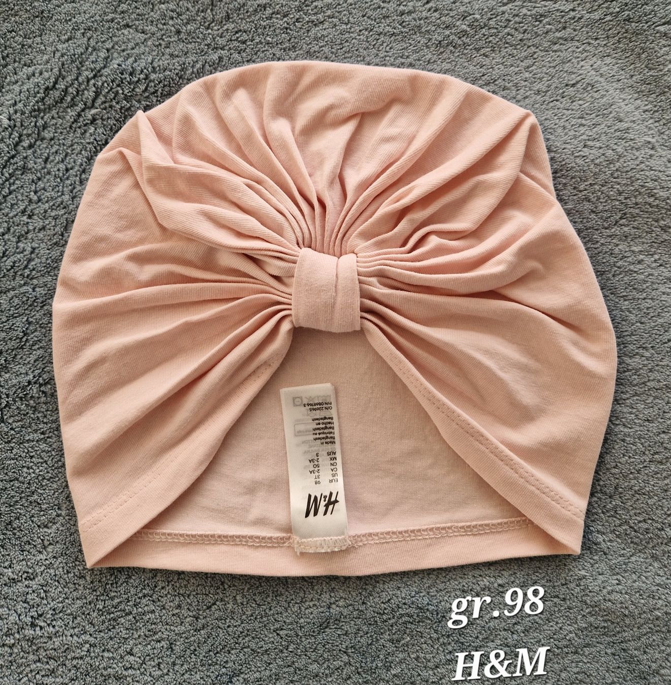 H&M Sonstige Mädchenkleider: Turban/Kappe grösse 98 – Gebraucht aus Heimberg von Eleanor20