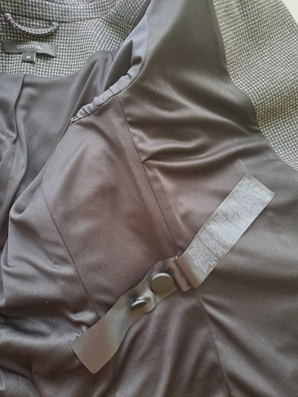 Comma Giacche: Blazer von Comma mit Pepita-Muster, Gr.34 – Nuovo (secondo la descrizione) da Volketswil venduto da ronbons 6