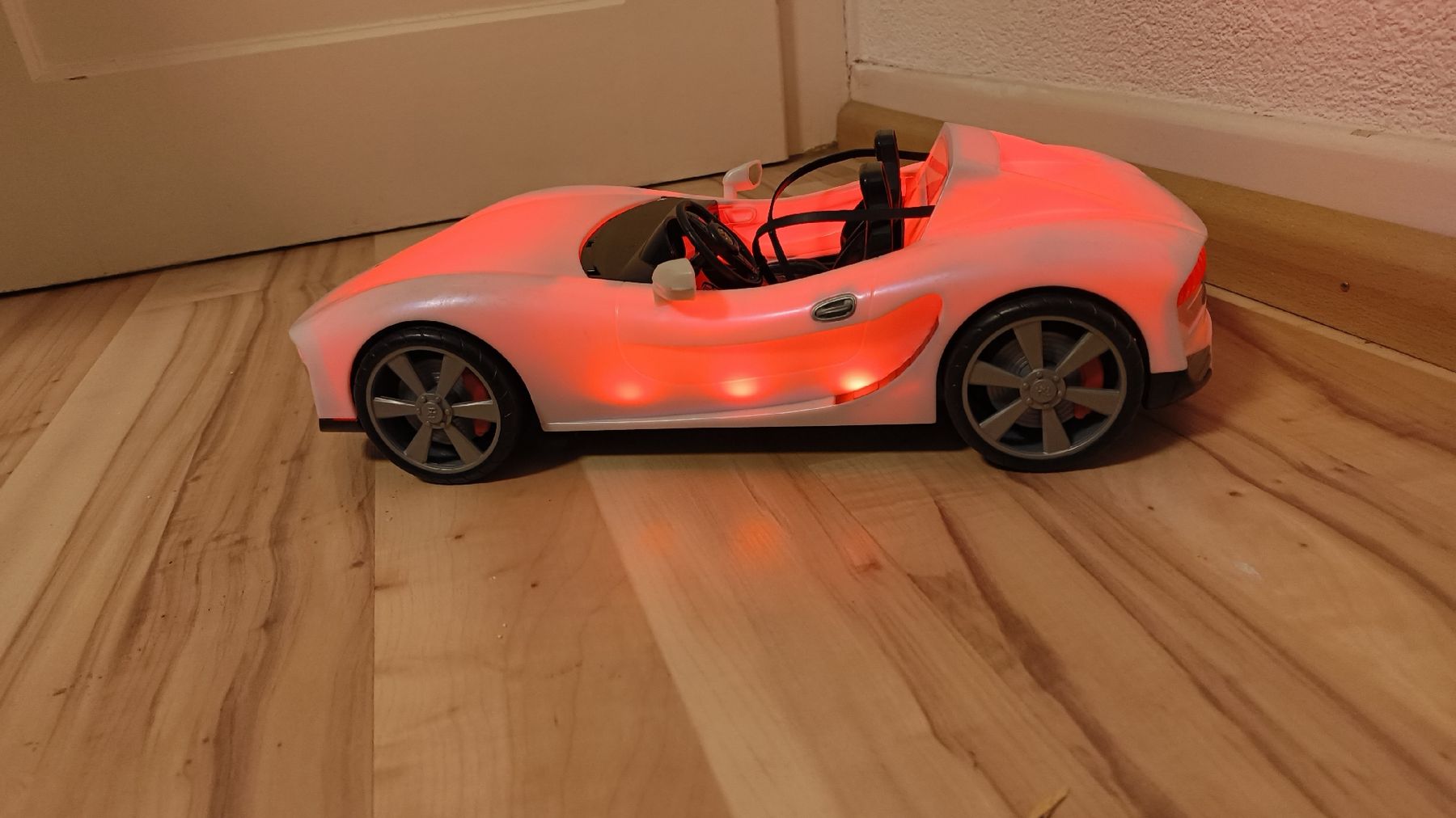 Giocattoli: Rainbow High Farbwechsel Auto Cabrio Puppenwagen! – Nuovo (secondo la descrizione) da Basel venduto da MinaM2014 1