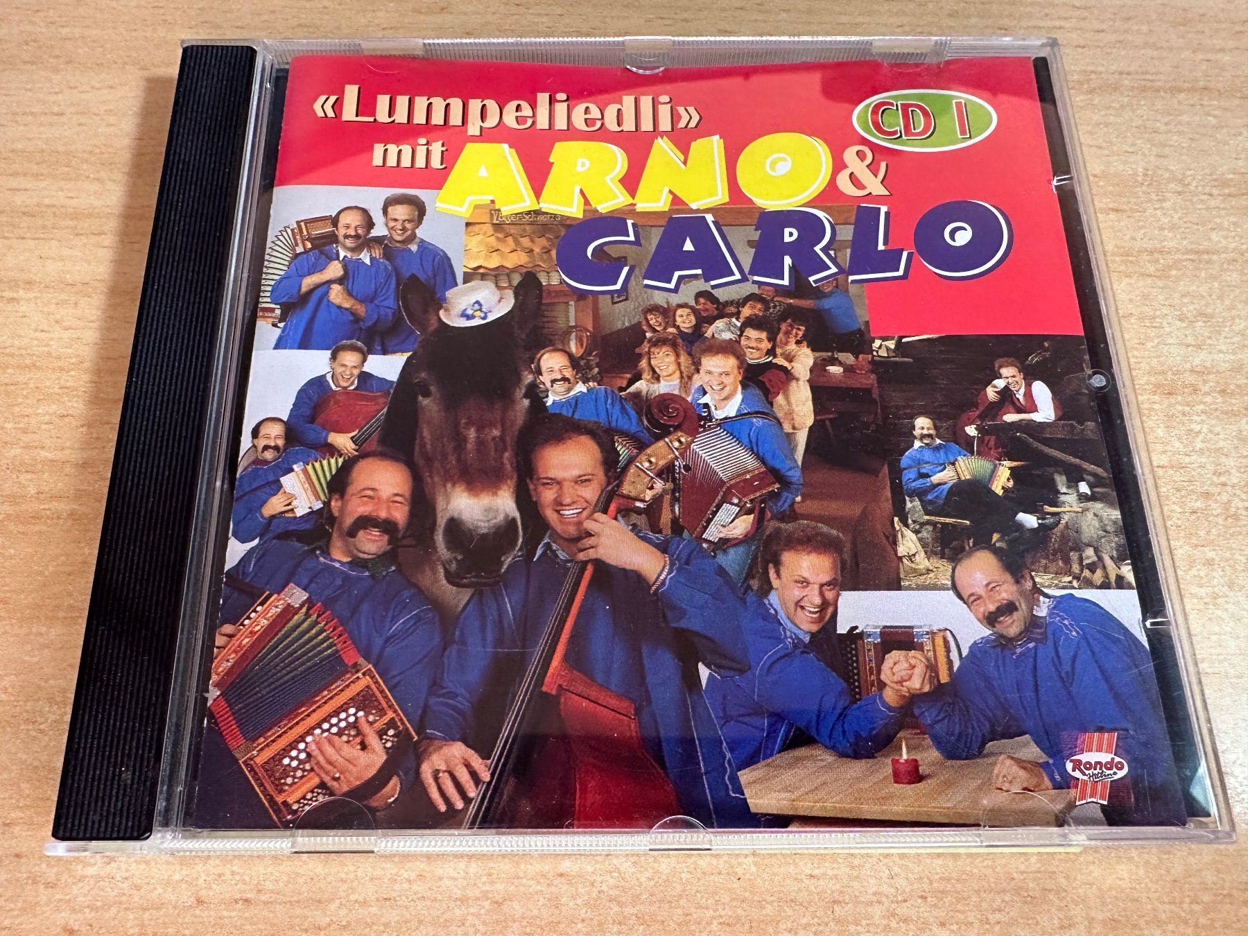 CD: U6 Arno & Carlo - Lumpeliedli – Usato da Rikon im Tösstal venduto da Alpenmutz