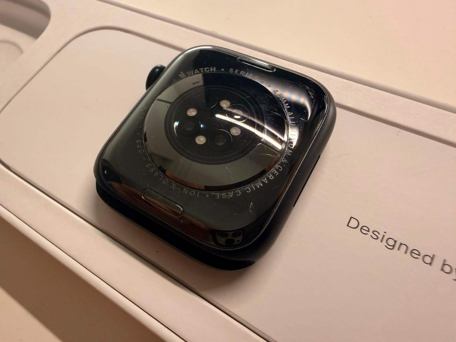 Apple Smartwatch: Apple Watch Series 8 45mm GPS+Cellular Mitternacht – Usato da Meilen venduto da AK78 1