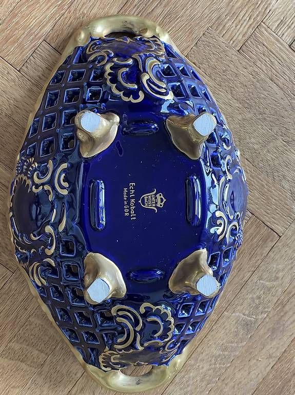 Schalen: Vintage Schale Blau mit Gold Rand – Gebraucht aus Basel von KPRNR 3