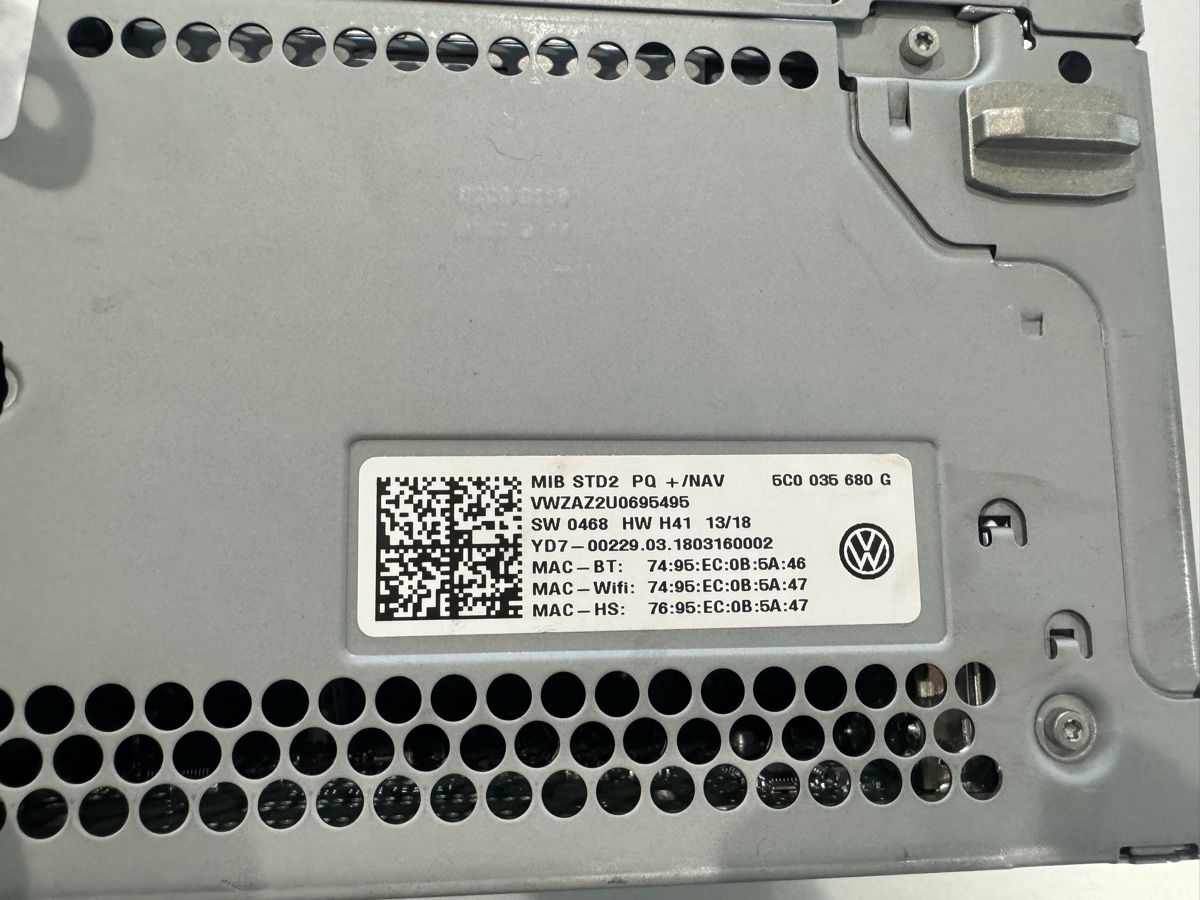 Navigation: Vw Seat Skoda Mib STD2 mit defektem Touchscreen!!! – Défectueux à Wimmis par Joma1212 1
