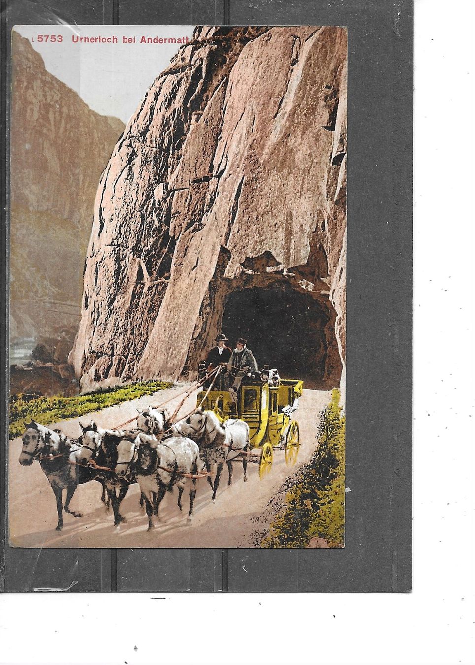 Cartoline postali: UR Urnerloch bei Andermatt mit Postkutsche – Usato da Schocherswil venduto da Wilare