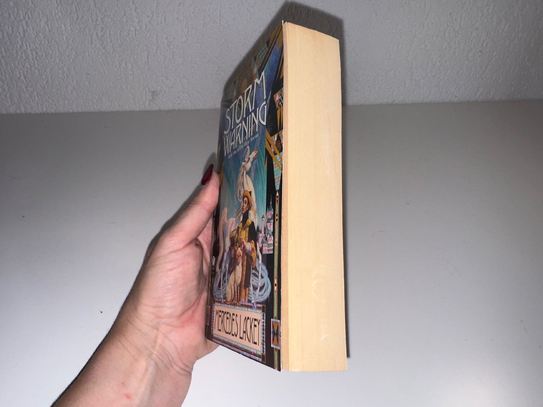 Libri: NOVEL: Mercedes Lackey, Storm warning – Usato da Grosswangen venduto da English_books 1