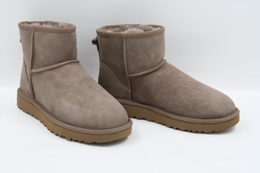 UGG Women s Classic Mini II Boot Gr. 37 18252 Kaufen auf Ricardo