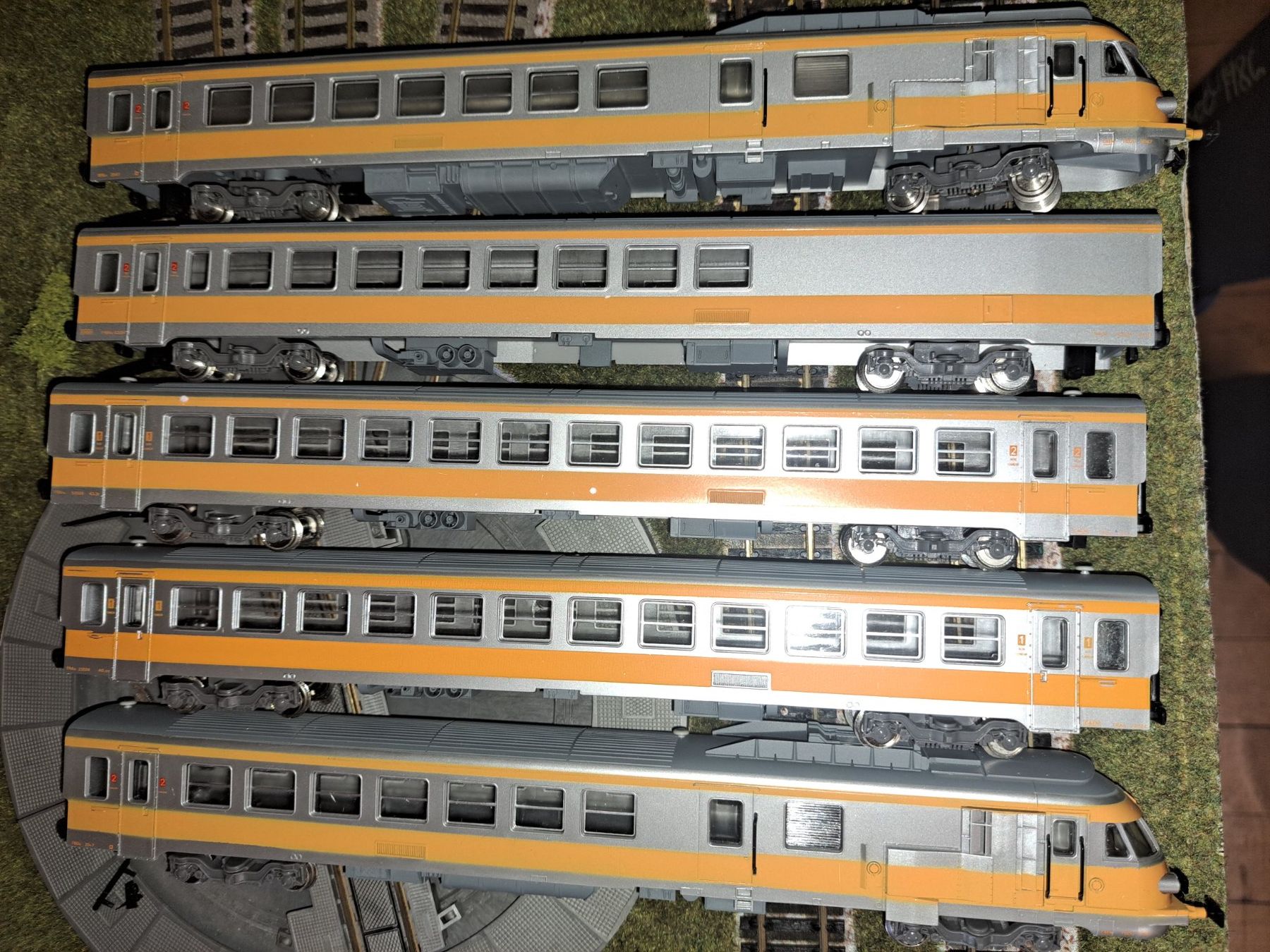 Jouef Modellini di ferrovie: TURBOTRAIN VON Jouef – Nuovo (secondo la descrizione) da Schwanden GL venduto da roerich20 1