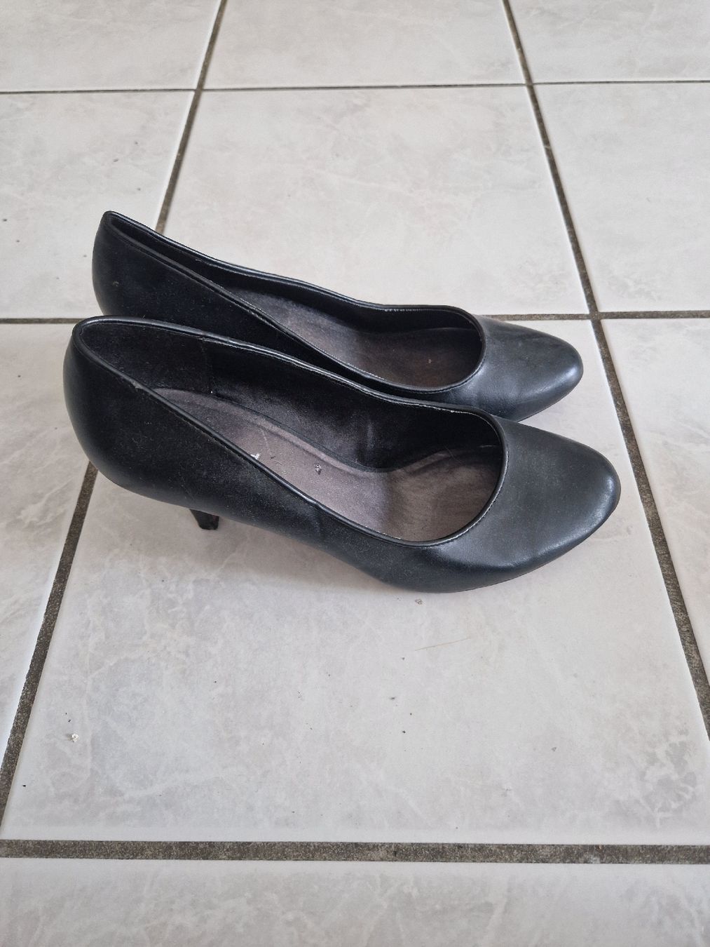 Damenschuhe: Schuhe Grösse 40 – Gebraucht aus Aarburg von augenschmaus8 1