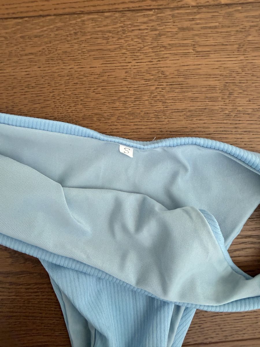 Maillots de bain & Bikinis: Neu Bikini in Hellblau, Grösse S – Neuf (Voir description) à Bassersdorf par Sandy456 3