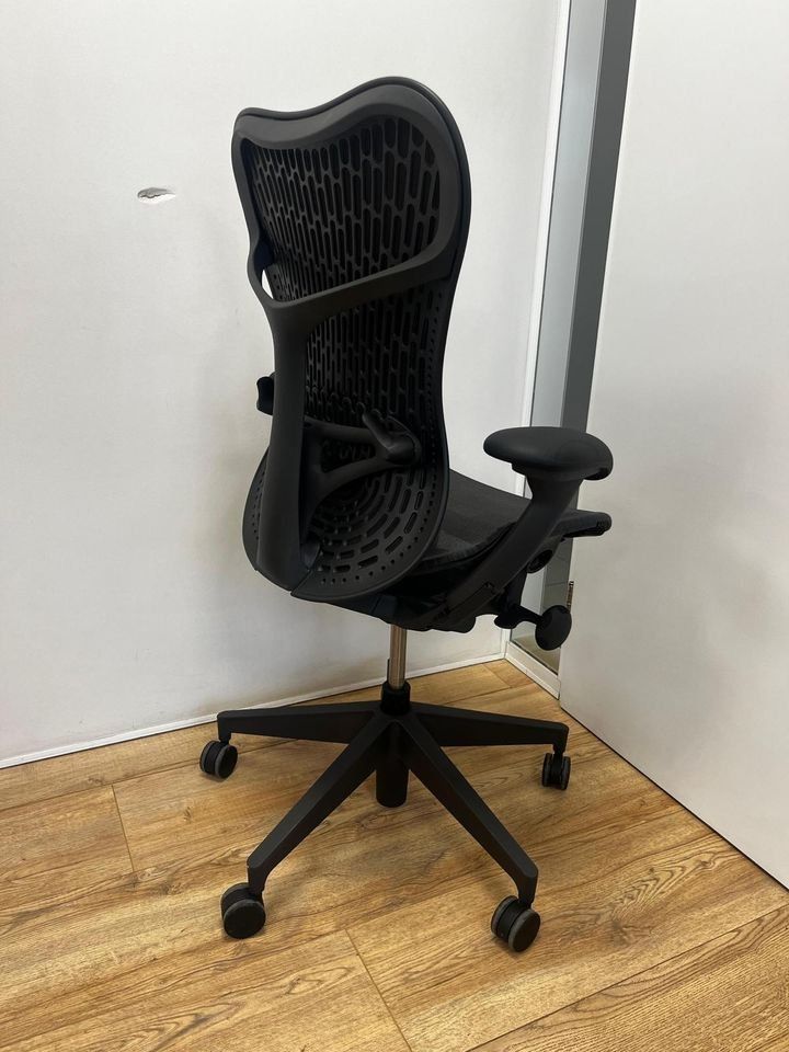 Herman Miller Sedie: Herman Miller Mirra 2 Graphite Butterfly Full Option – Usato da Purmerend venduto da Offeco 7