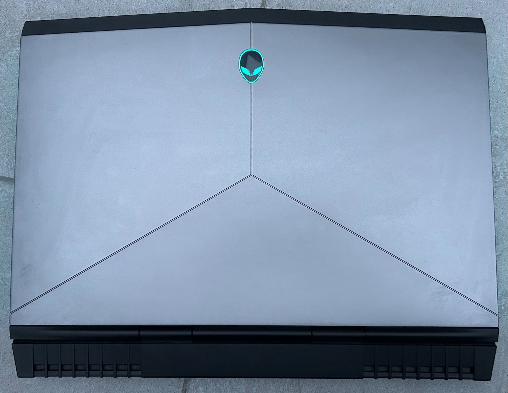 Alienware Notebooks: Alienware 15 R3 UHD | i7 | 32GB RAM | Intel GPU 530 OK – Gebraucht aus Schaffhausen von spinelli02 5