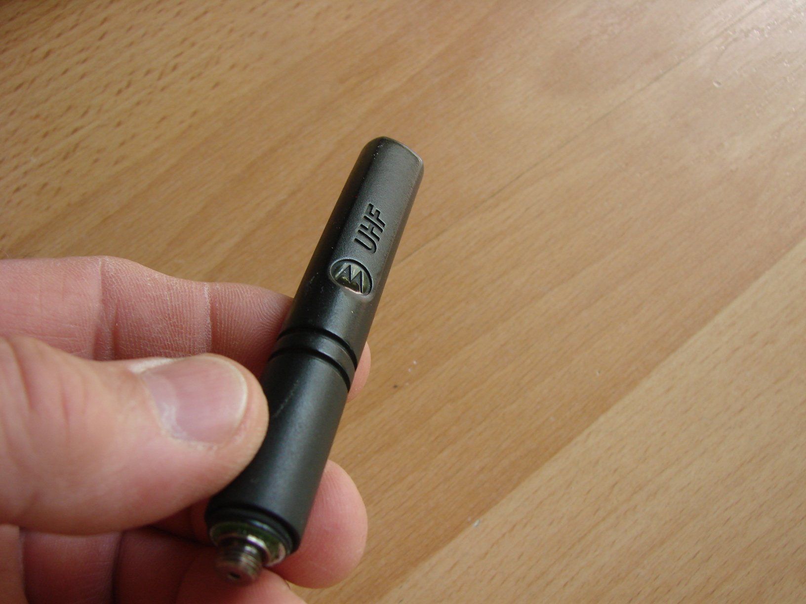 Motorola Radiocomunicazione: Motorola DP UHF Antenne – Usato da Niederuzwil venduto da Rade 4