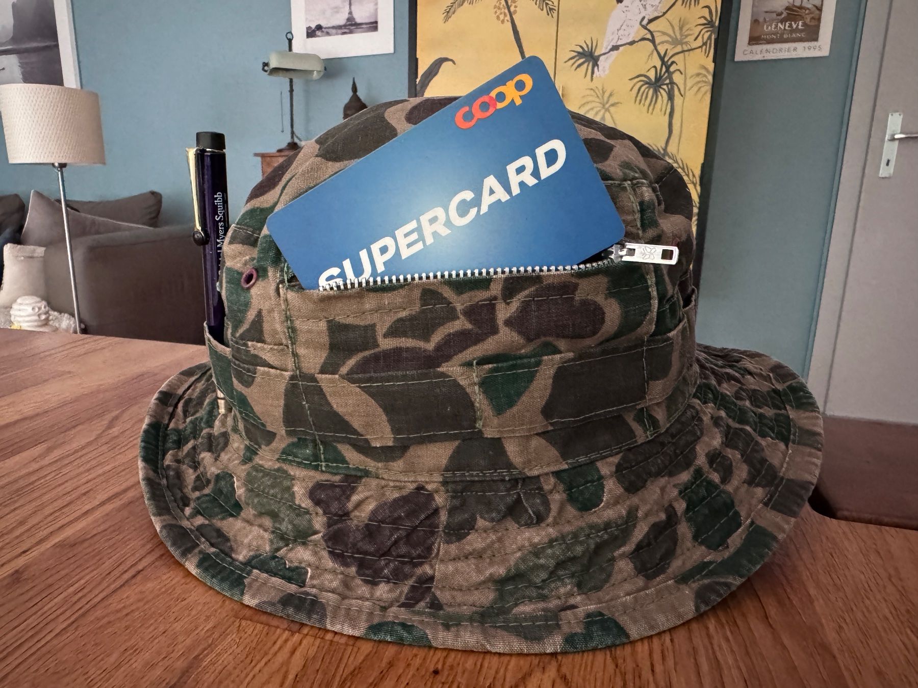 Copricapi, berretti & cappellini: Bob Chapeau de soleil camouflage 59 cm – Usato da Genève venduto da New-York12 2