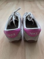 Turnschuhe NIKE Gr.40. Gebraucht, aber in gutem Zustand