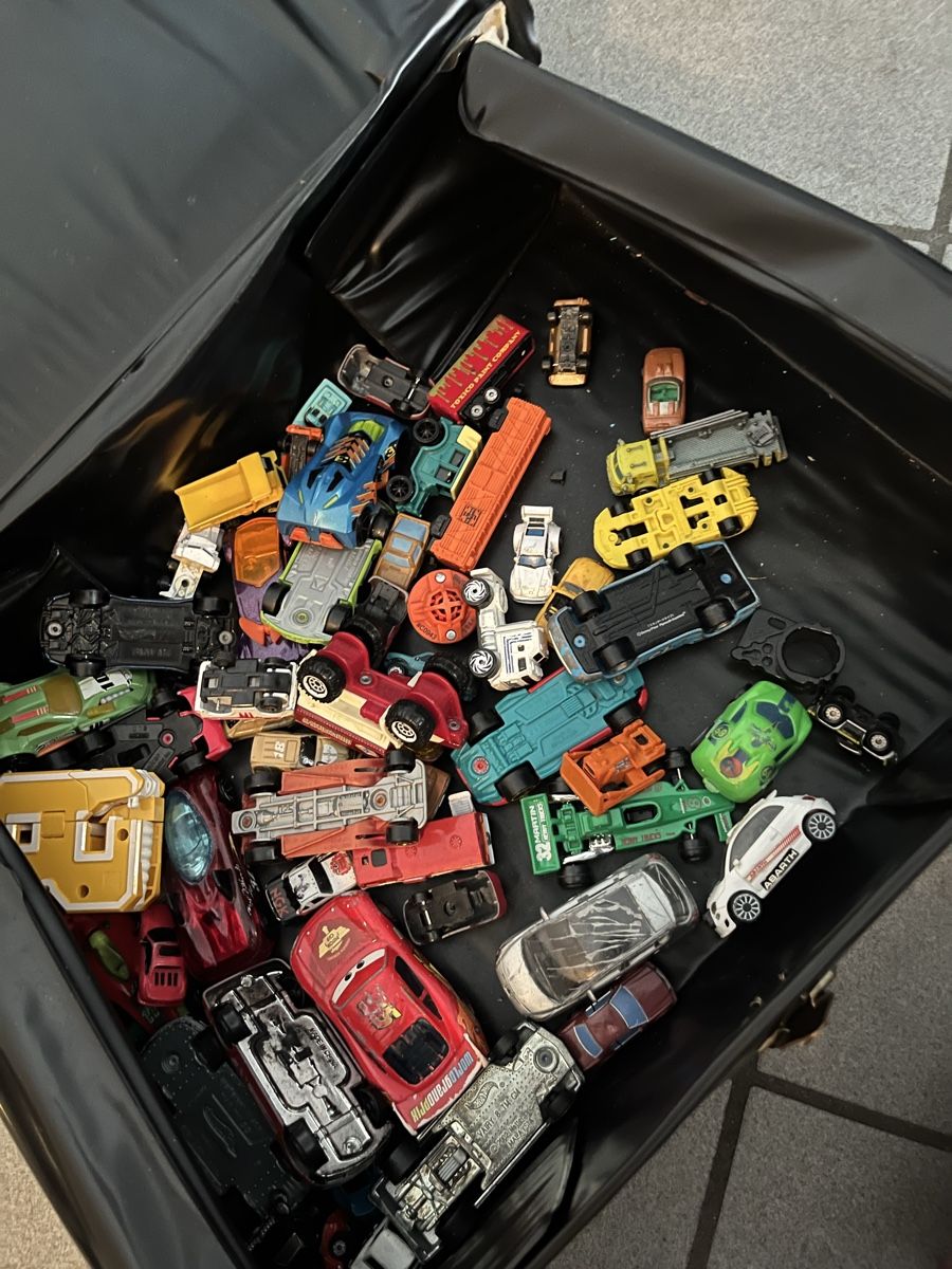 Giocattoli: Valigetta Micro Machines con macchinine usata – Usato da Chiasso venduto da fairy81 1