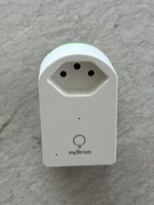 myStrom Spine: myStrom WLAN Steckdose-WIFI – Usato da Schocherswil venduto da Bronco17