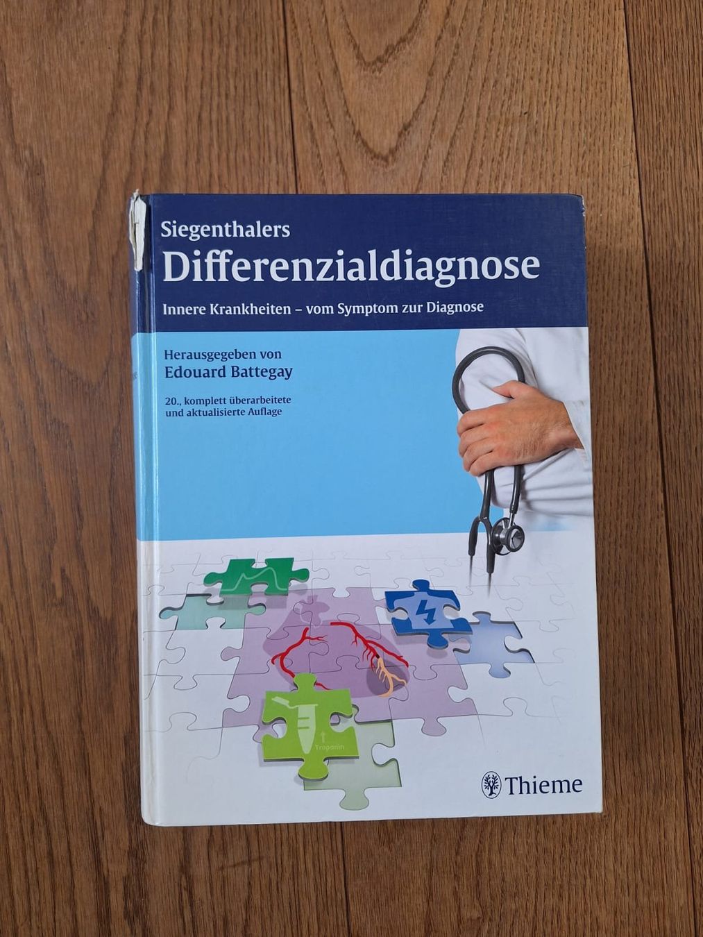 Libri: Buch "Siegenthalers Differenzialdiagnose" Thieme, 20.Auflage – Usato da Zürich venduto da traveller09