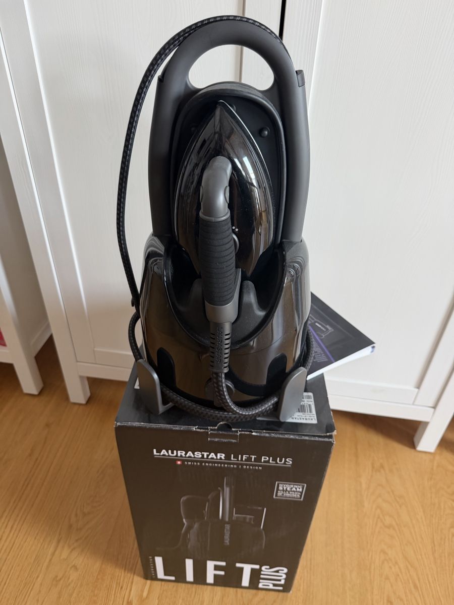 Laurastar Bügeleisen: Laurastar Lift plus – Neu (gemäss Beschreibung) aus Mörigen von paulwb