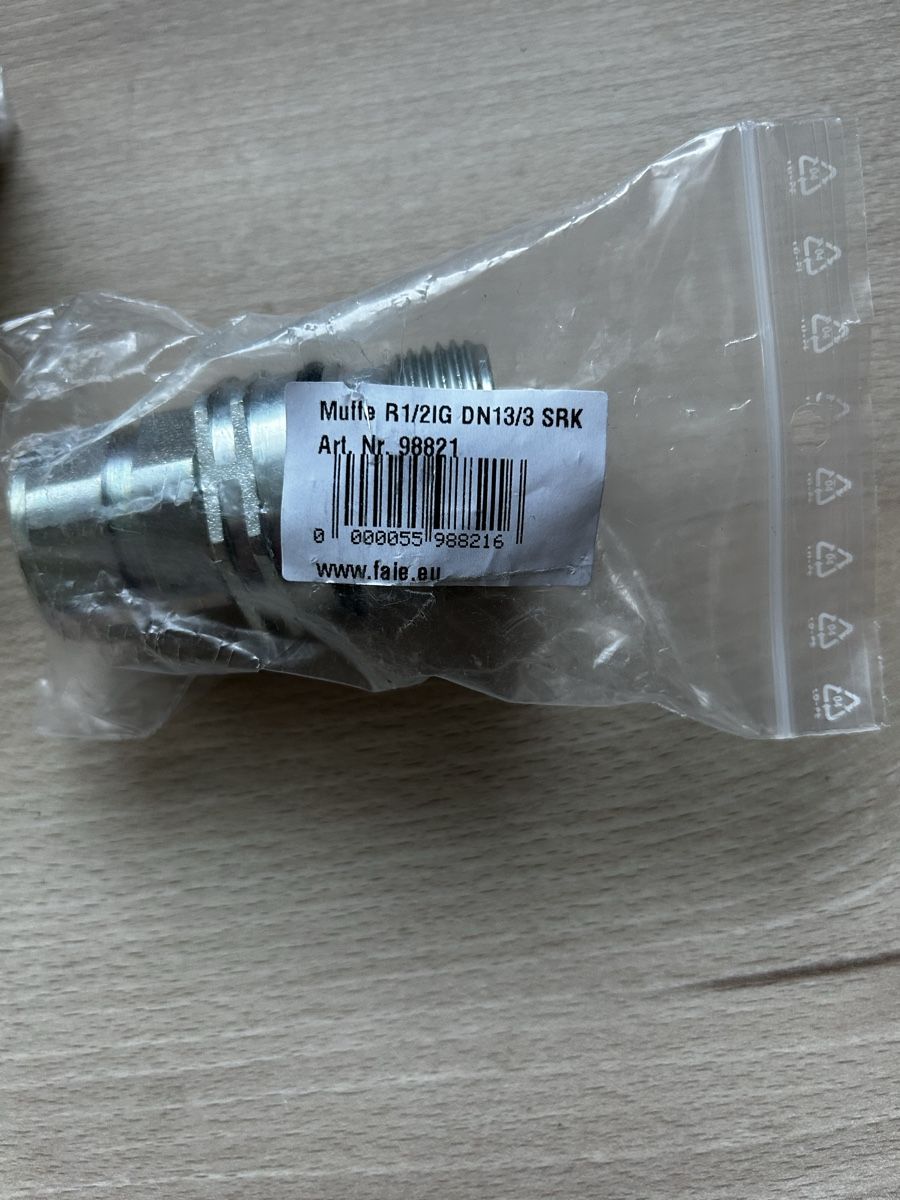 Tutti gli attrezzi: Stecker und Muffe von Hydrauliksystem – Nuovo e nell'imballaggio originale da Gretzenbach venduto da TeaRex 6