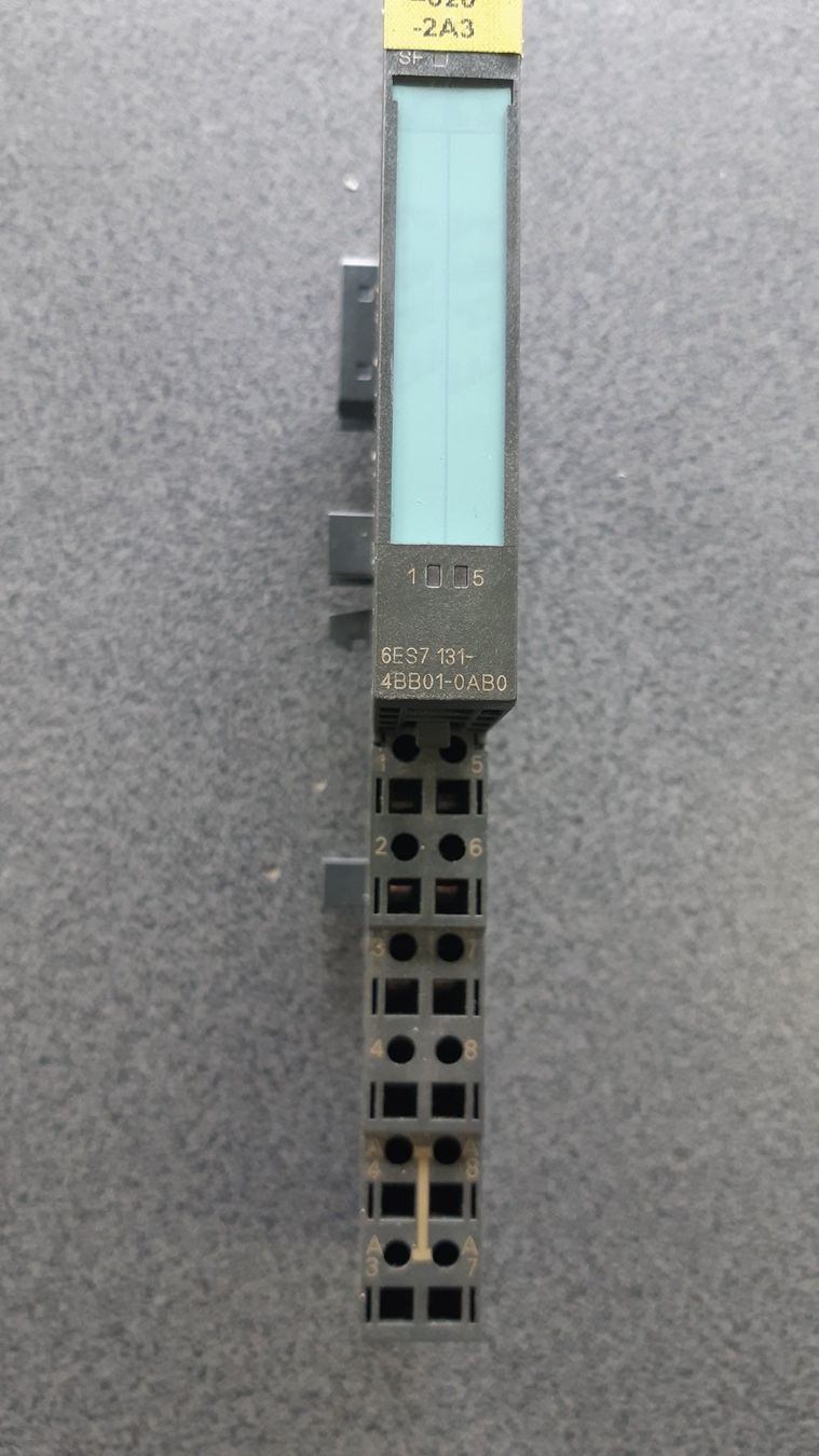 Siemens Componenti elettronici: SIEMENS SIMATIC 6ES7 131-4BB01-0AB0 SIMATIC DP. – Usato da Fehraltorf venduto da ust_57