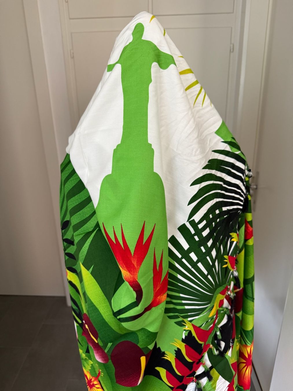 Teli da bagno: Paréo - drap de plage – Usato da Sion venduto da accroshoes 4
