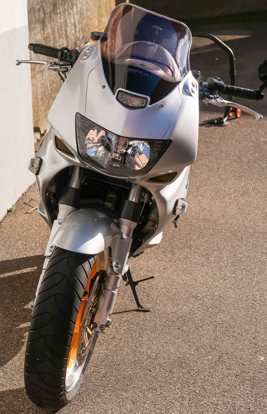 Honda Strada: Honda VTR 1000F – Usato da Unterlangenegg venduto da vitas 4