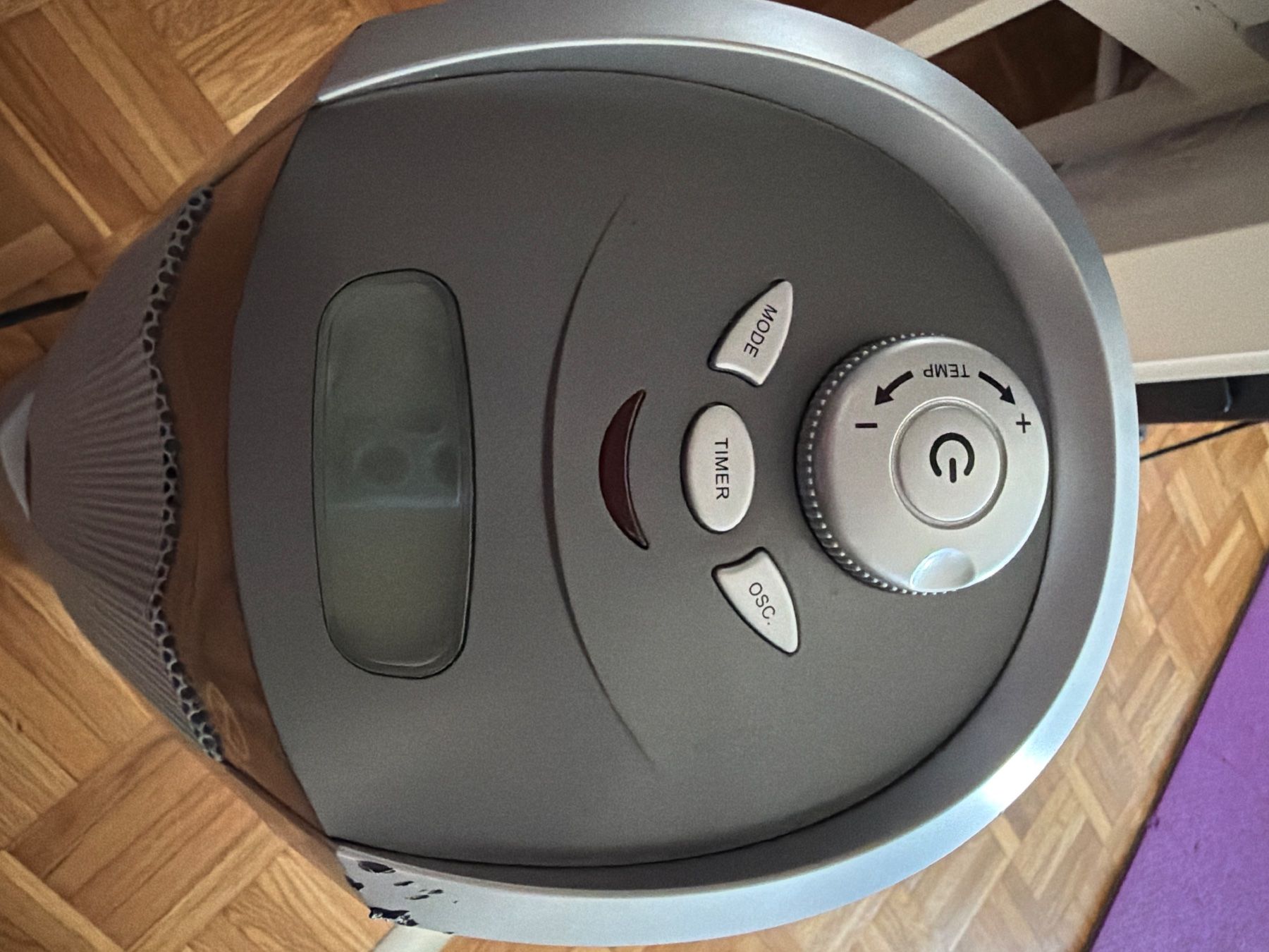 Radiatori: Standheizung PTC Keramik Oscillation Timer 2000W gebraucht – Usato da Ecublens VD venduto da djromeo02 2