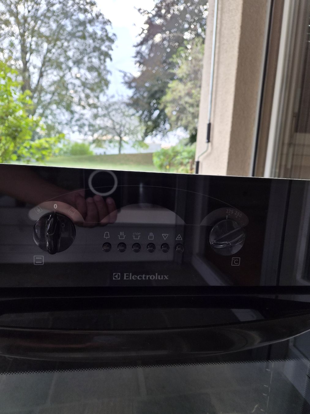 Electrolux Forni: Electrolux Einbau Ofen – Usato da Kefikon TG venduto da Hmulaj 1