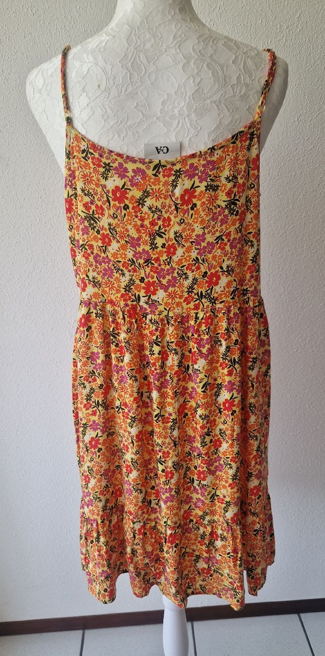 Vestiti: ROBE COURT – Usato da Camorino venduto da JPHANDMADE1 2