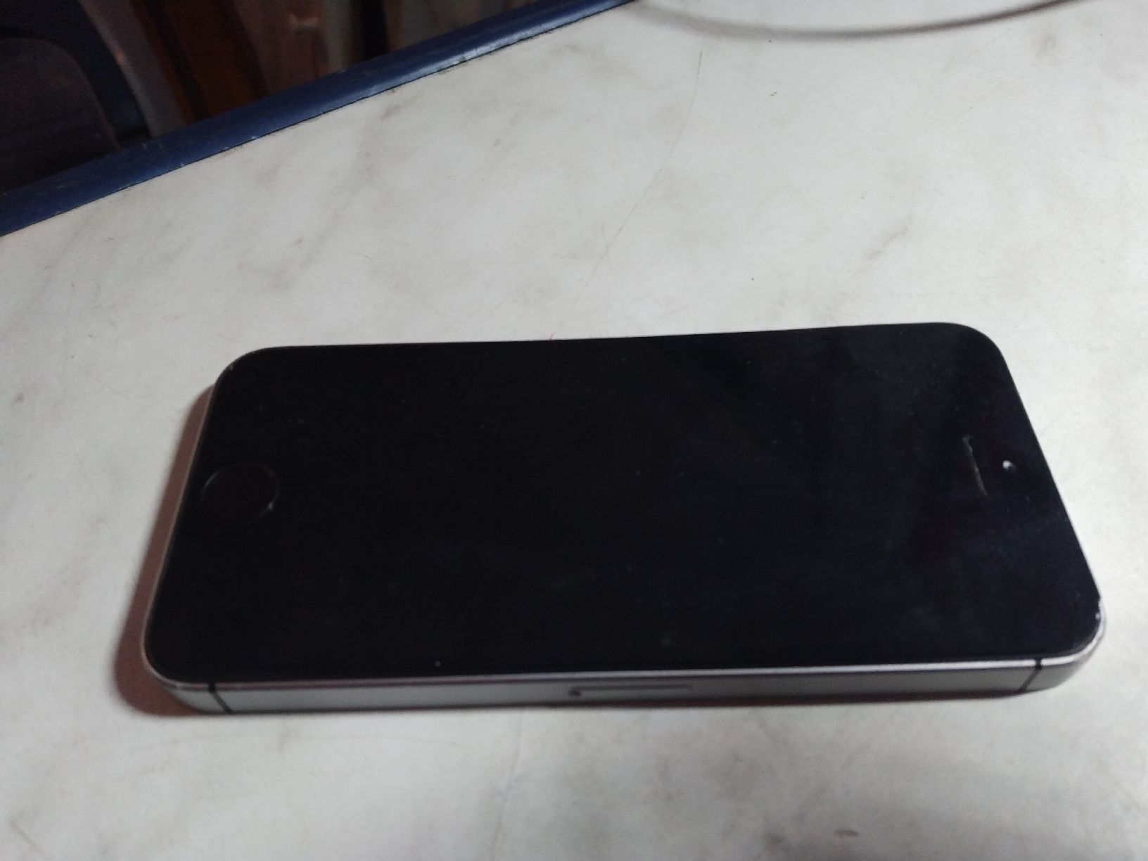 Apple Portables: Defektes iPhone - Bastlerobjekt oder Ersatzteilspender – Défectueux à Willisau par dan_qdp9 1