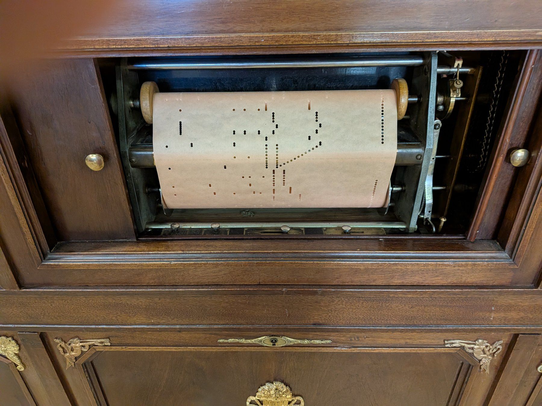 Musikinstrumente: Orchestrion Klavier – Gebraucht aus Schönenwerd von kybi 1