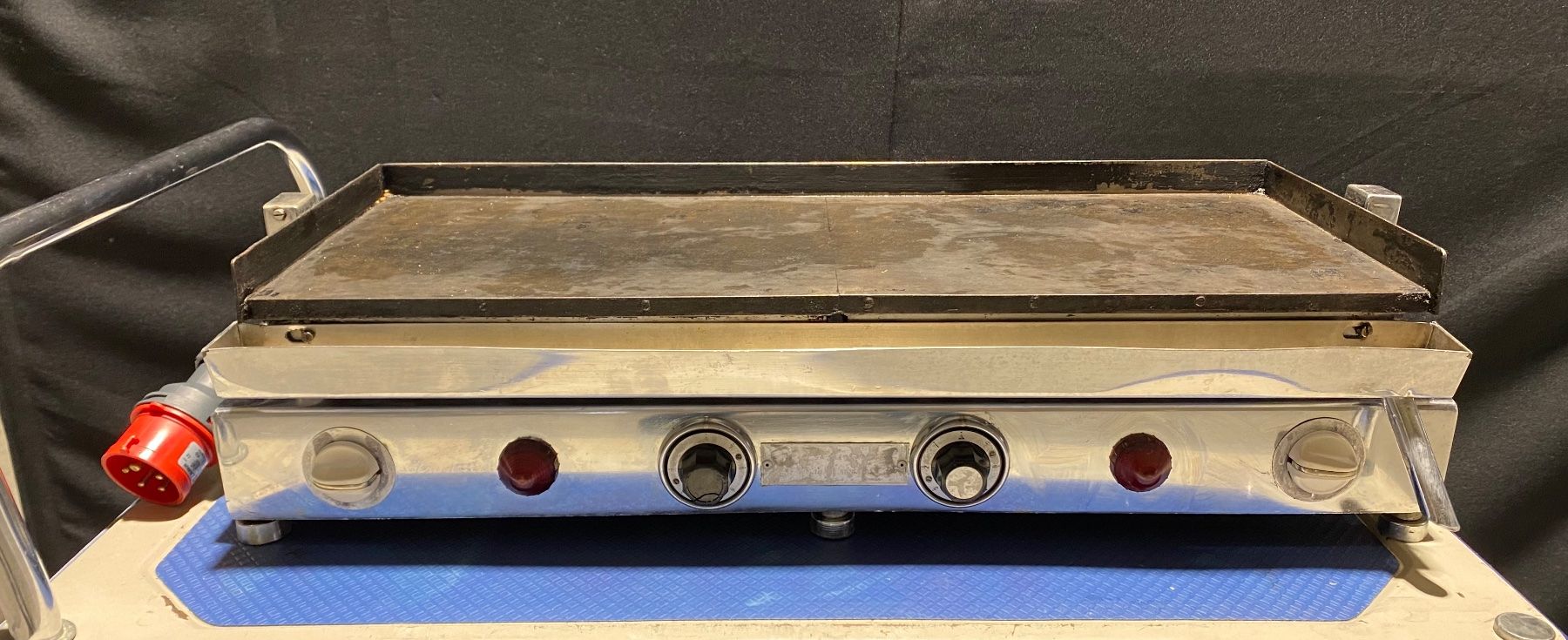 Griglie: Grillplatte Elektro – Usato da Grenchen venduto da Fotra