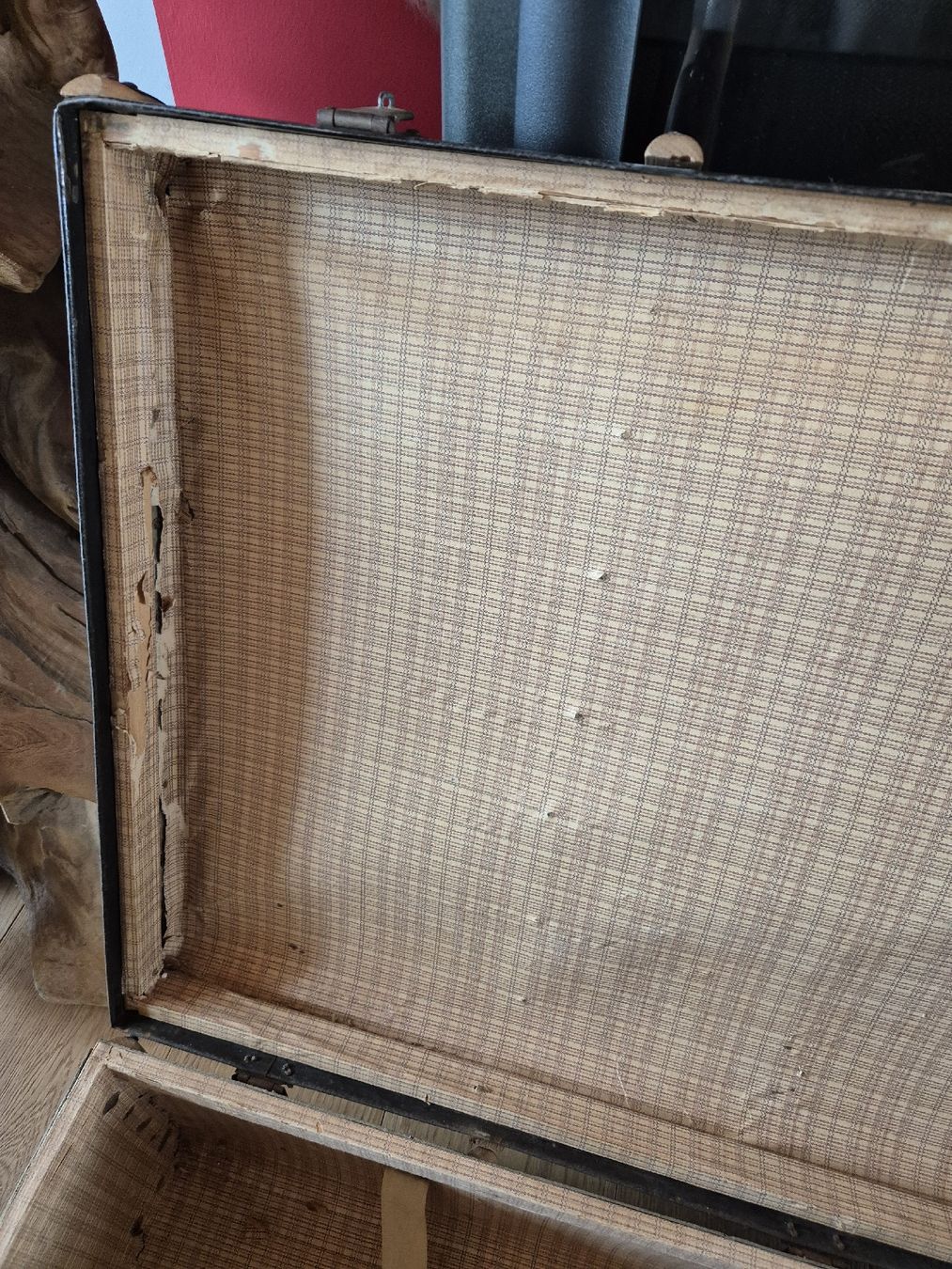 Valigie: Alte Vintage Truhe, Reisekoffer, – Difettoso da Opfikon venduto da Annanet 4