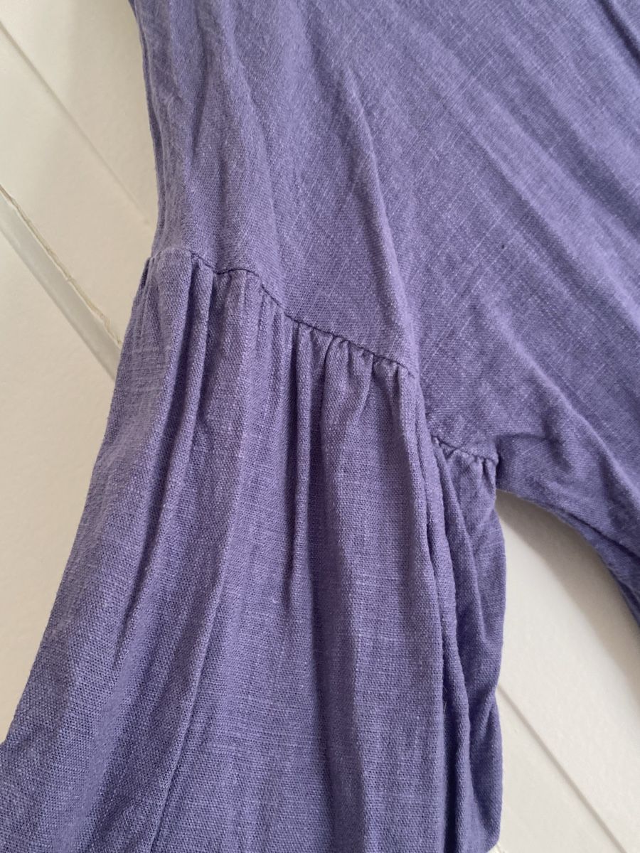 Kleider: Jeansblaues Leinenkleid, Gr. M – Gebraucht aus Chur von KUMI2024 2